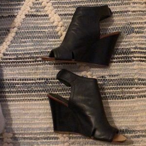 Rag & Bone Black Leather 4 inch heels